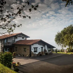 https://harrigain.basquecountryhotels.org